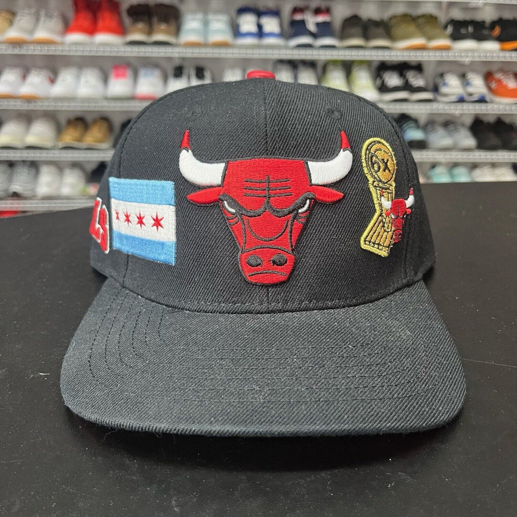 Pro Standard NBA Chicago Bulls 6x Champions City Flag Edition Pink SnapBack Hat - Hype Stew Sneakers Detroit