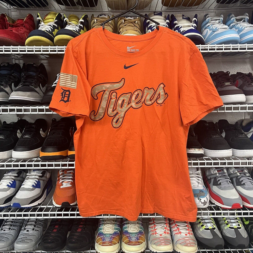 Vtg 2000s The Nike Tee T Shirt Tigers Camo Spellout Baseball Men Size Orange L - Hype Stew Sneakers Detroit