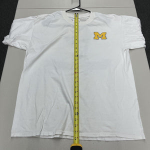 Michigan University Wolverines "Football Bowl Tradition"� T-shirt Size XL - Hype Stew Sneakers Detroit