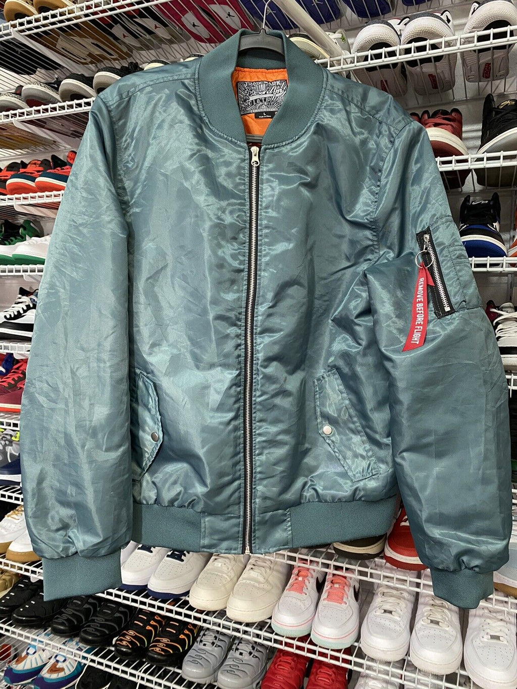 Brooklyn Cloth MFG Co Men's Green Satin Bomber Jacket Size Large - Hype Stew Sneakers Detroit