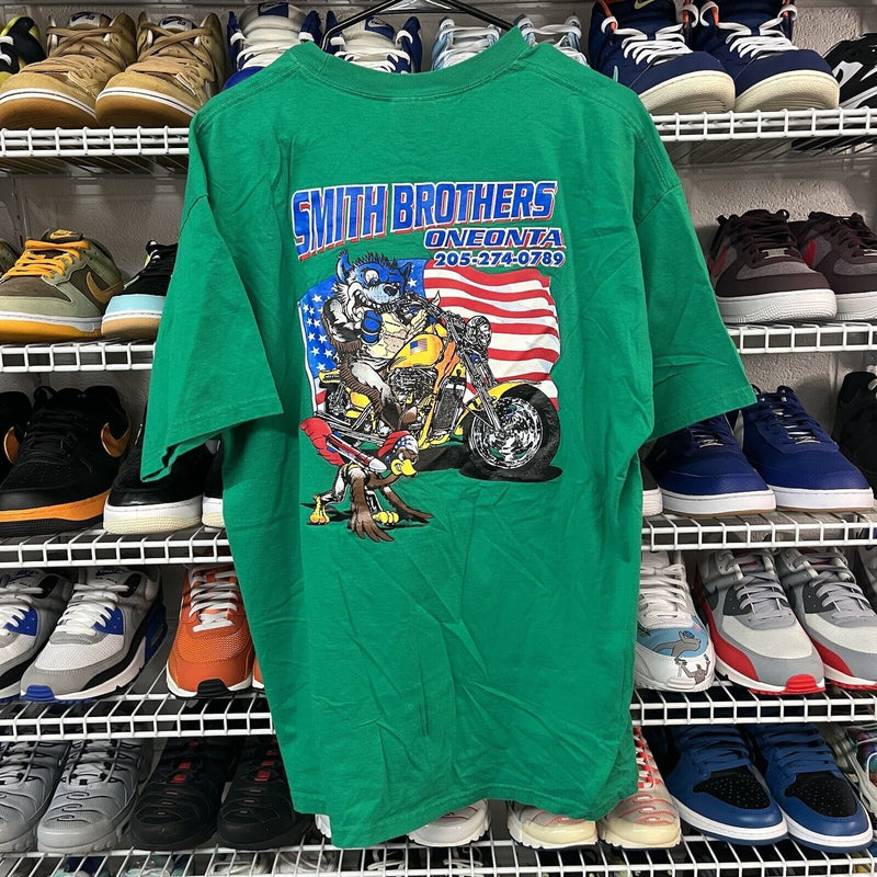 Vintage 2000s Y2K Tee Graphic Print XL Shirt Smith Brothers Oneonta Green - Hype Stew Sneakers Detroit