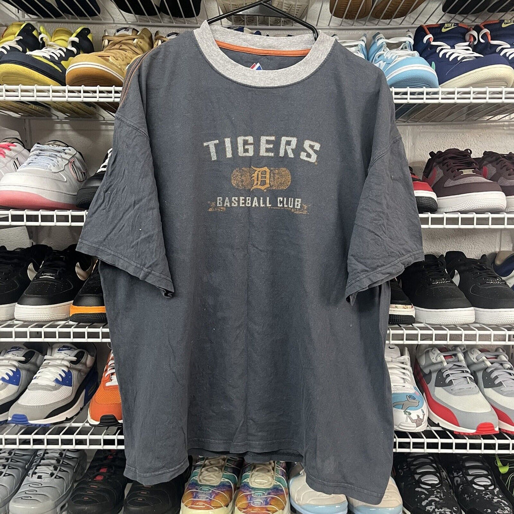 Vtg 90s Tigers Baseball Club Majestic Tshirt Sz XL - Hype Stew Sneakers Detroit