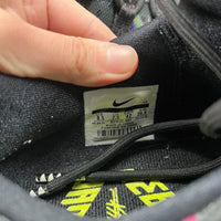 Nike LeBron 13 Low Birds Of Paradise 831925-051 Men's Size 8.5 - Hype Stew Sneakers Detroit