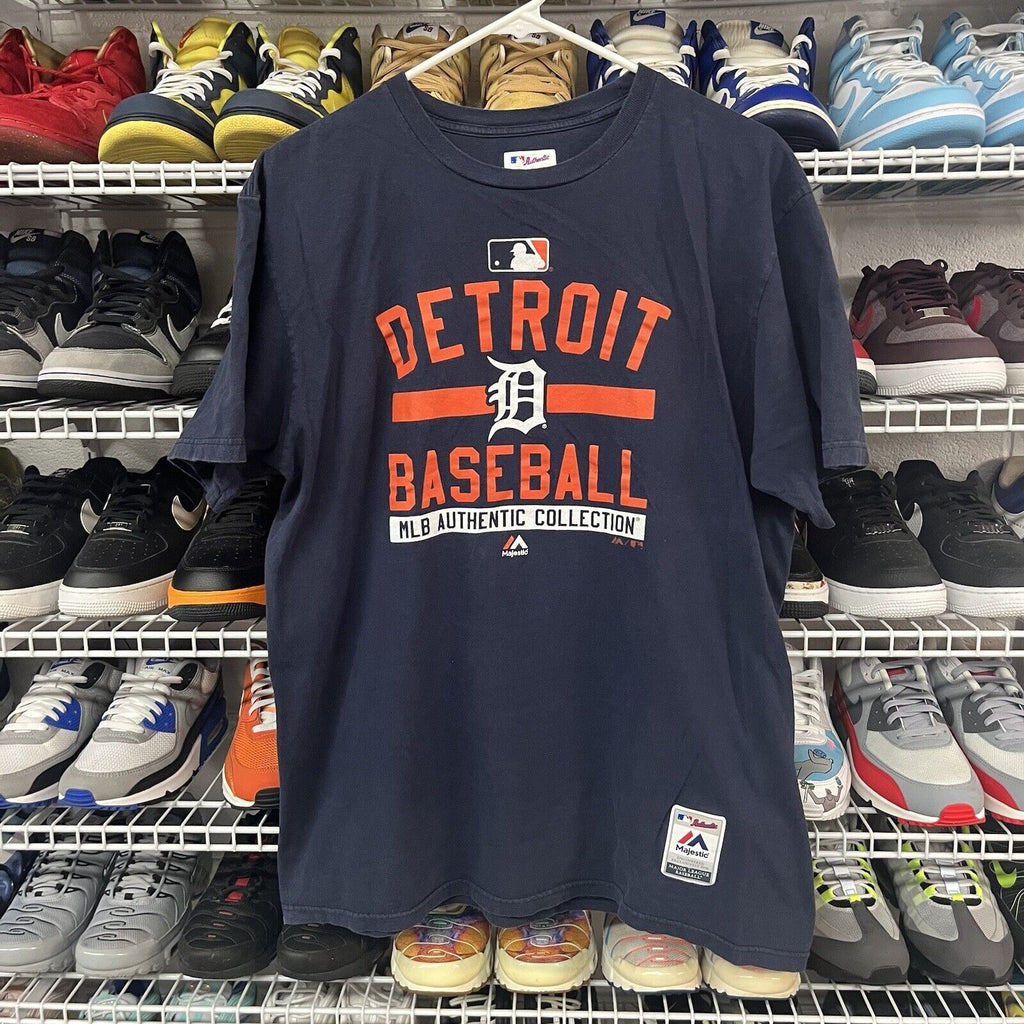Vtg 2000s Detroit Tigers Majestic Navy Blue MLB Authentic Collection T-Shirt XL - Hype Stew Sneakers Detroit