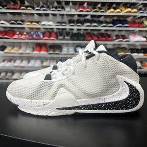 Nike Zoom Freak 1 Black White Kids 5Y Basketball Shoes Sneakers - Hype Stew Sneakers Detroit