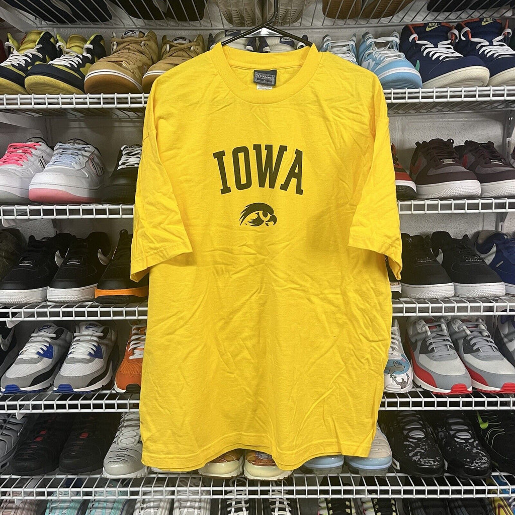 Iowa Hawkeyes Champs Sports Logo T Shirt Size L - Hype Stew Sneakers Detroit