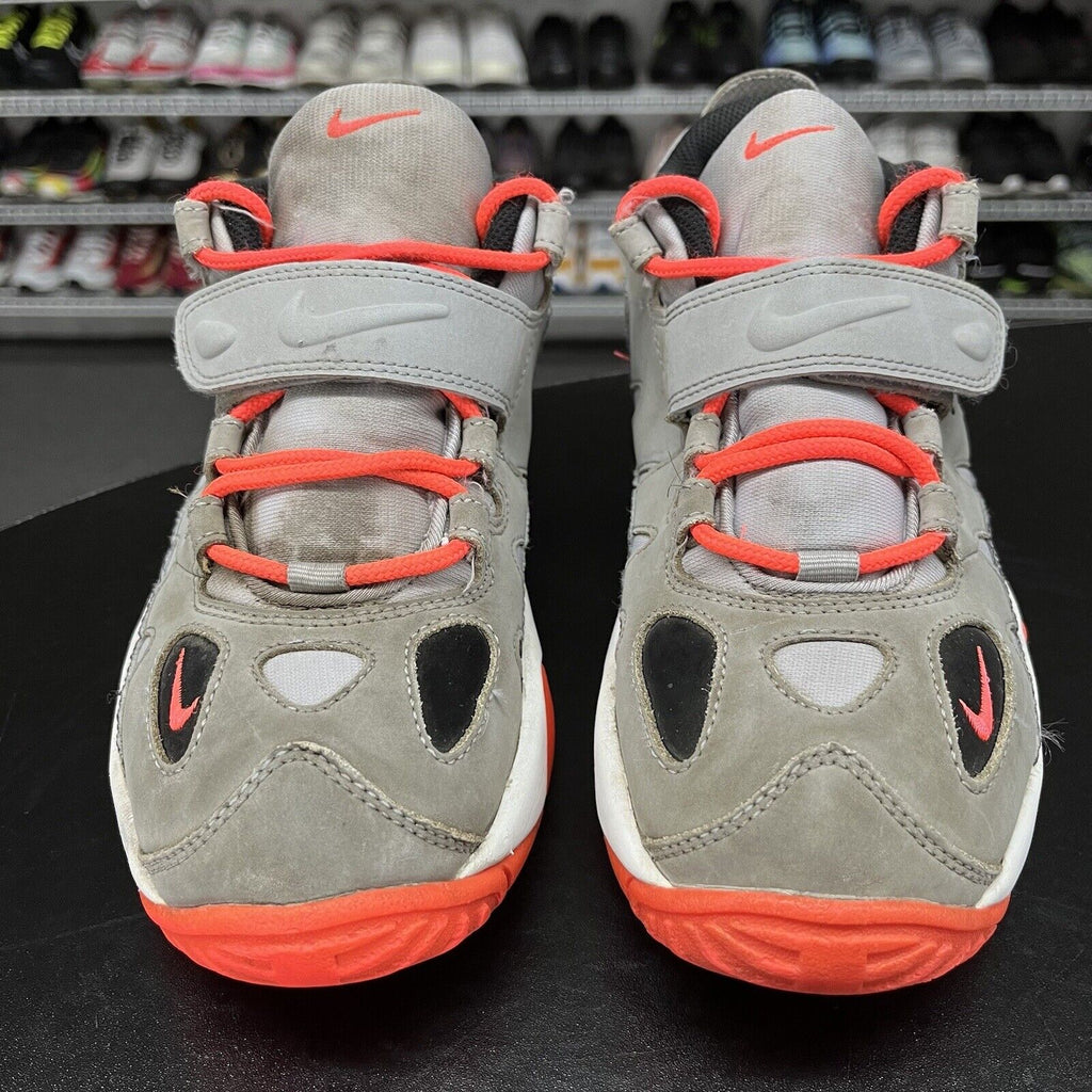 Nike Air Turf Raider Gray/Orange 599812-002 Boys Size 6Y