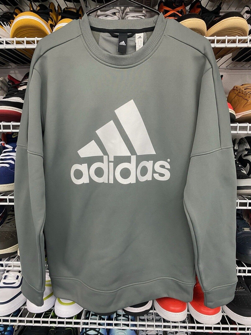Adidas Men's Logo Pullover Gray Crewneck Long Sleeve Sweatshirt Size M - Hype Stew Sneakers Detroit