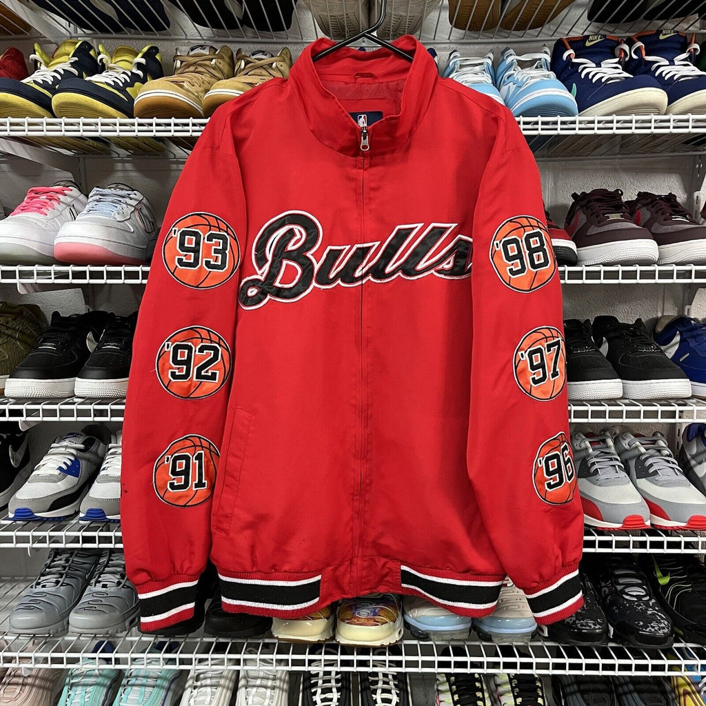 Rare Giii NBA Chicago Bulls 6X Champs Red Bomber Jacket-Men's Sz L - Hype Stew Sneakers Detroit