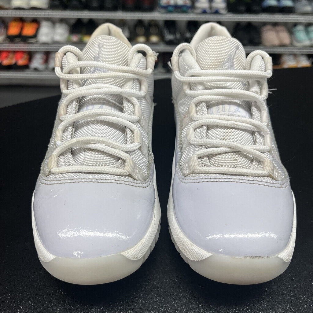 Air Jordan 11 Retro Low 'Pure Violet' PS 580522 101 Kids Size 3Y Missing Insoles - Hype Stew Sneakers Detroit