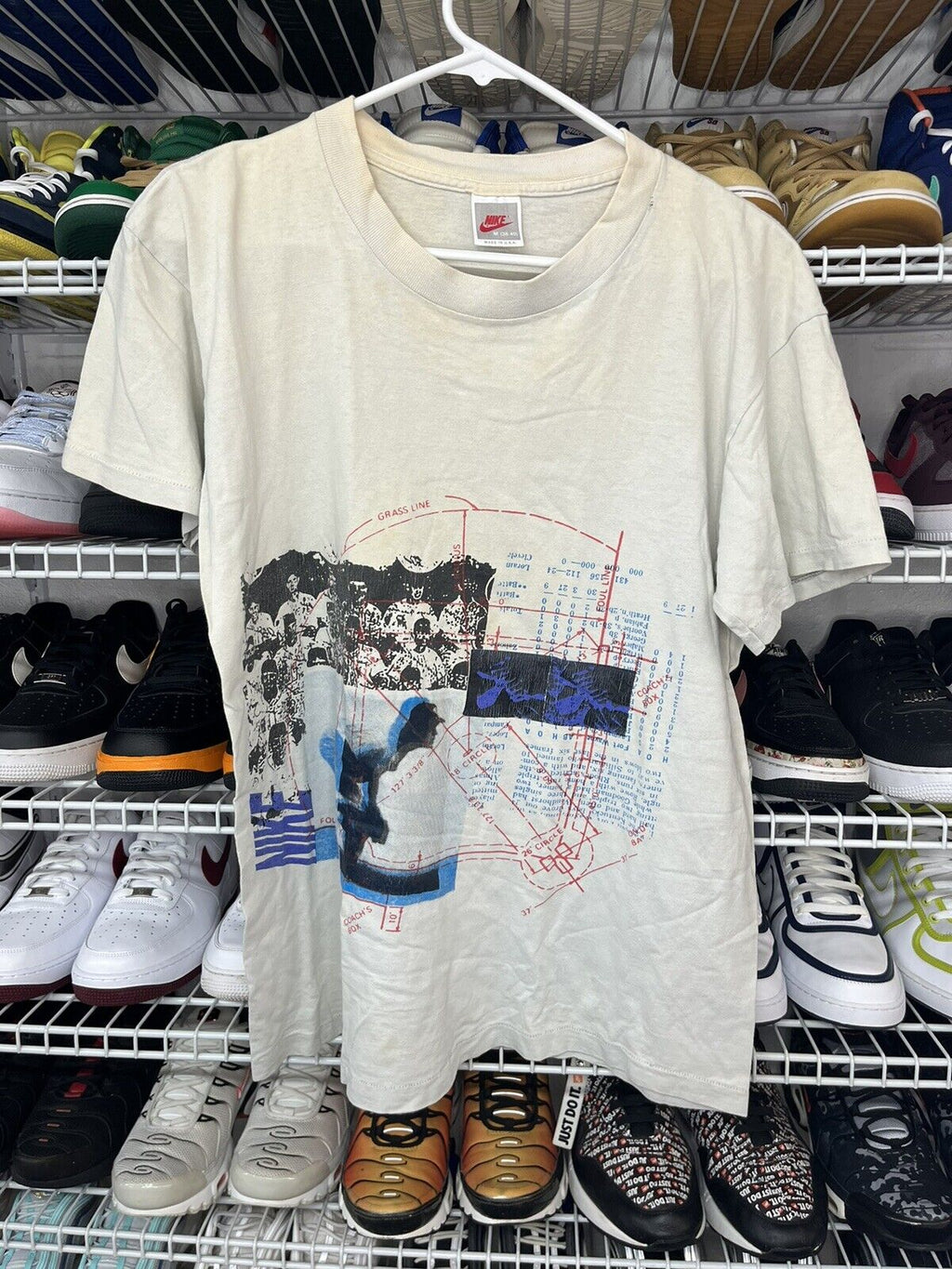 Vintage 90ƒ??s Nike Baseball Graphic Tee Size Medium Men's - Hype Stew Sneakers Detroit