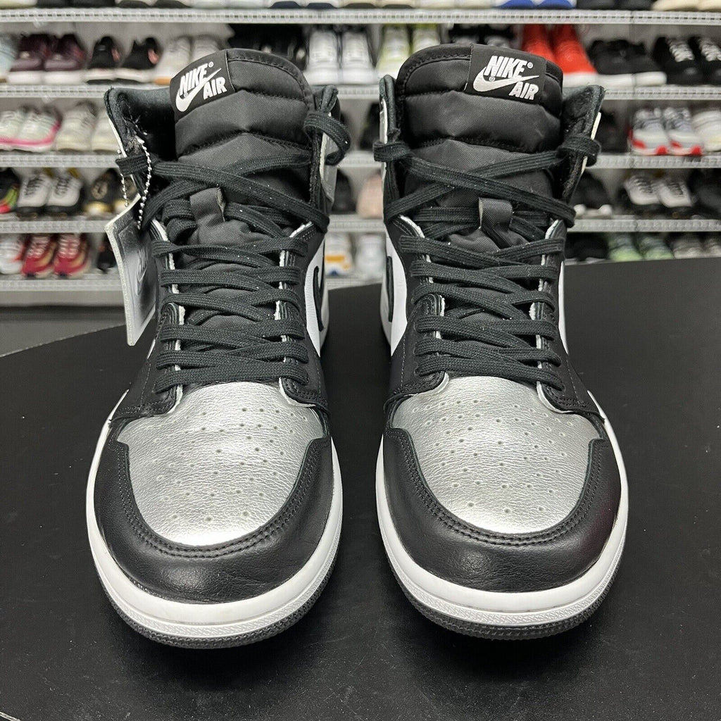 Nike Air Jordan 1 High OG Silver Toe Black Mtlc Silver CD0461-001 Womens Size 12