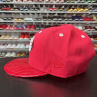 VTG 2000s New Era Chicago Bulls Retro 1996 NBA Champions Red Patent Snapback Hat - Hype Stew Sneakers Detroit