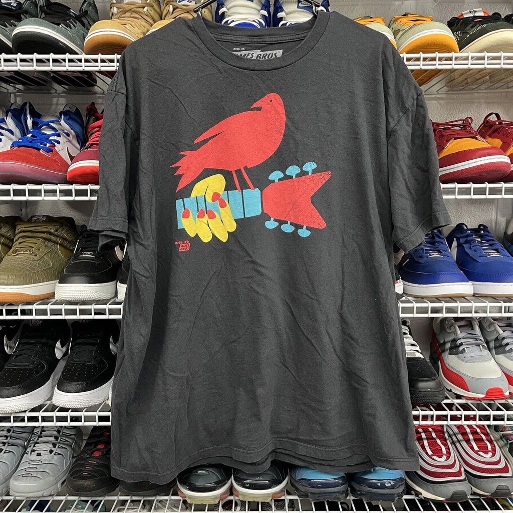 Vtg 2000s Ames Bros Guitar And Bird Graphic  Men's T-Shirt Size 2XL - Hype Stew Sneakers Detroit