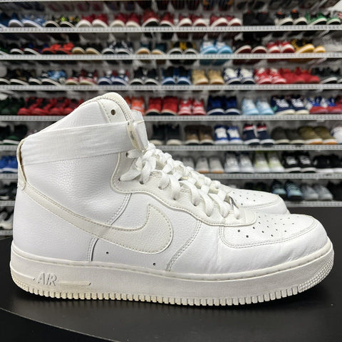 Nike Mens Shoes Size 12 White Air Force 1 Mid Triple White Athletic 315121-115 Nike Air Force 1 Triple White High Top Shoes 315121-115  main image 4