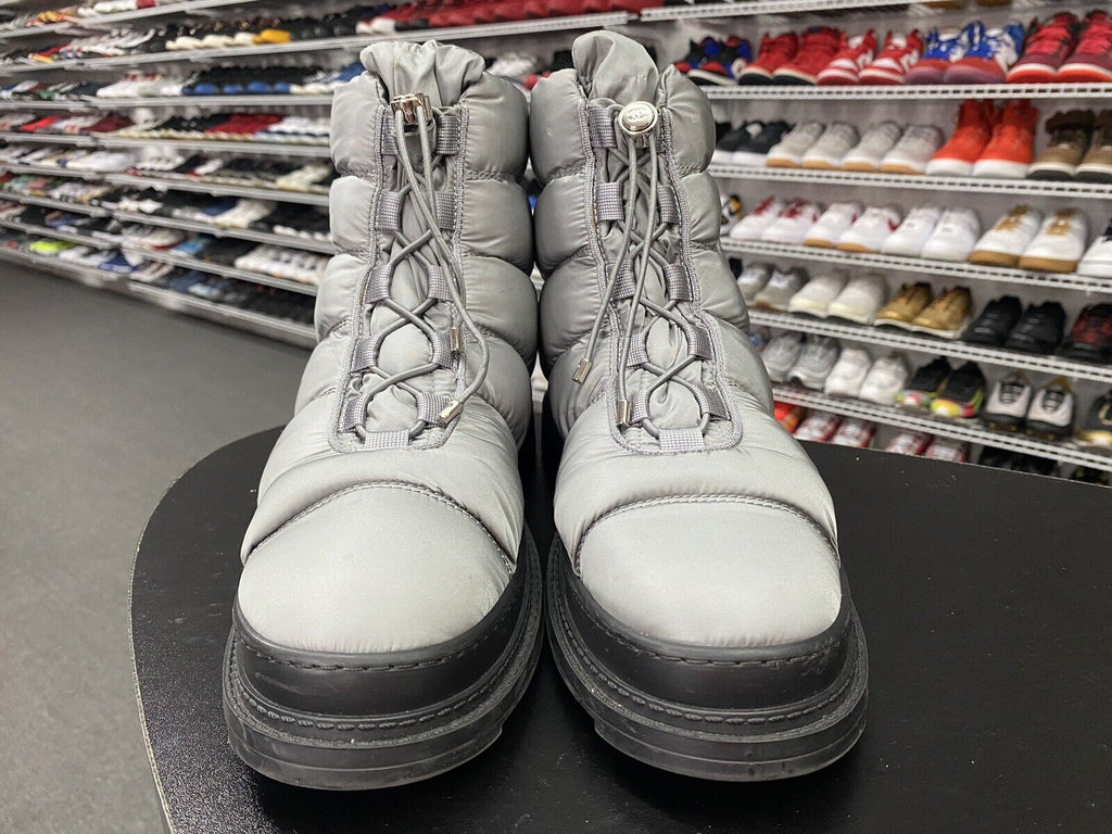 Chanel Ski Boot Walking Boot Grey Polyester Women's Size EU 40.5 US 10.5 - Hype Stew Sneakers Detroit