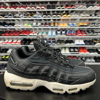 Nike Air Max 95 Pull Tab Black White AQ4129-002 Men's Size 11.5 Missing Insole