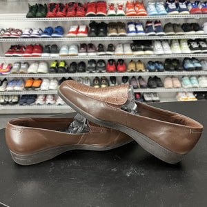 Easy Spirit Women's Eskindly Slip On Shoes Brown Leather Flexible Moc Toe 7 M - Hype Stew Sneakers Detroit