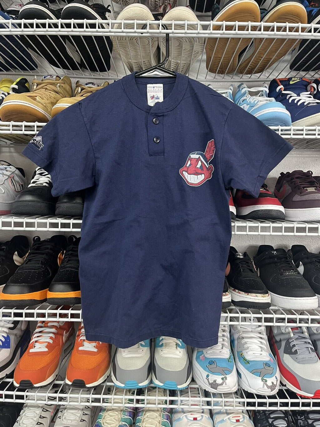 Vintage 90s MLB Indians Chief Wahoo Majestic 2 Button T Shirt Youth M - Hype Stew Sneakers Detroit