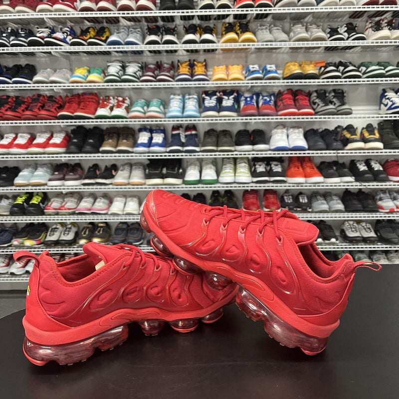 Nike Air Vapormax Plus Triple Red CW6973-600 Men's Size 11.5 No Insoles With Box