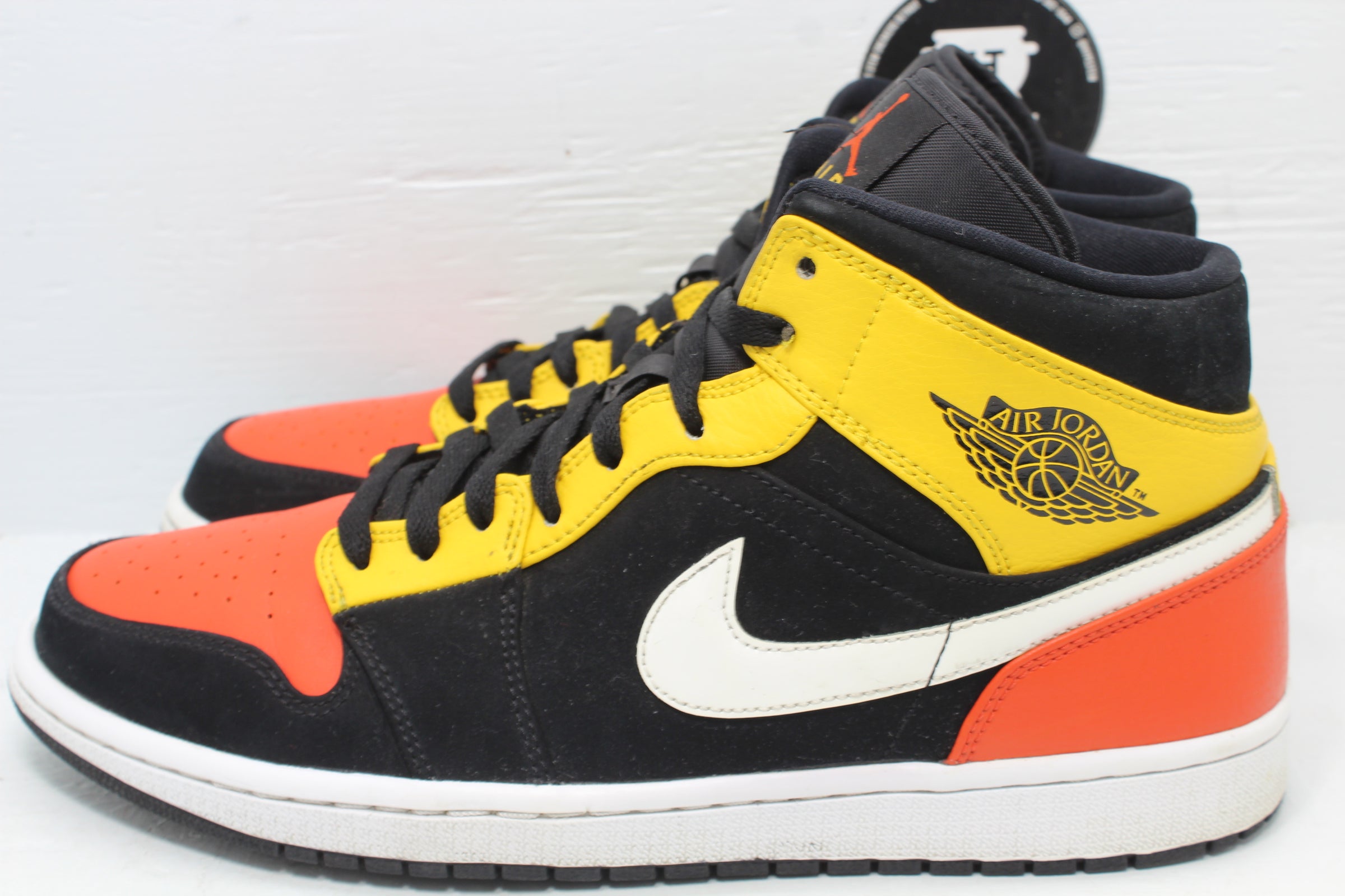 Yellow orange and black jordans Clearance
