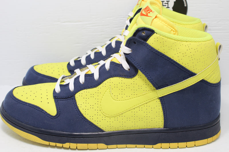 Nike Dunk High 'The Simpsons' - Hype Stew Sneakers Detroit