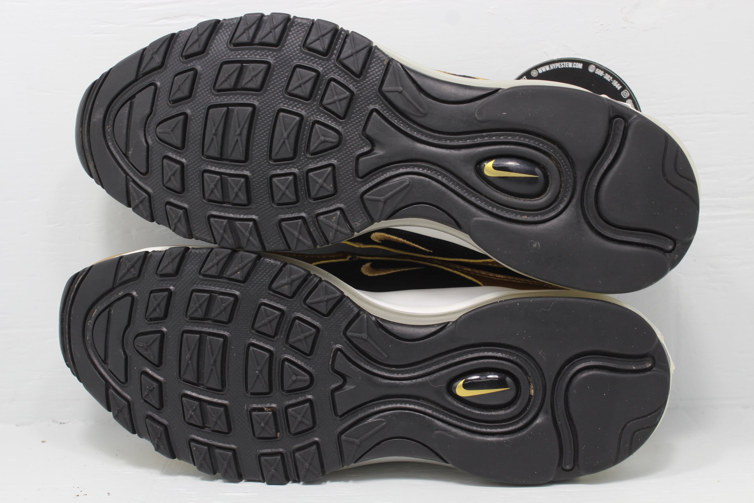 nike air max 97 gs black gold