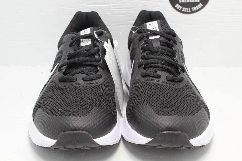 Nike Run Swift 2 4E Black Sample - Hype Stew Sneakers Detroit